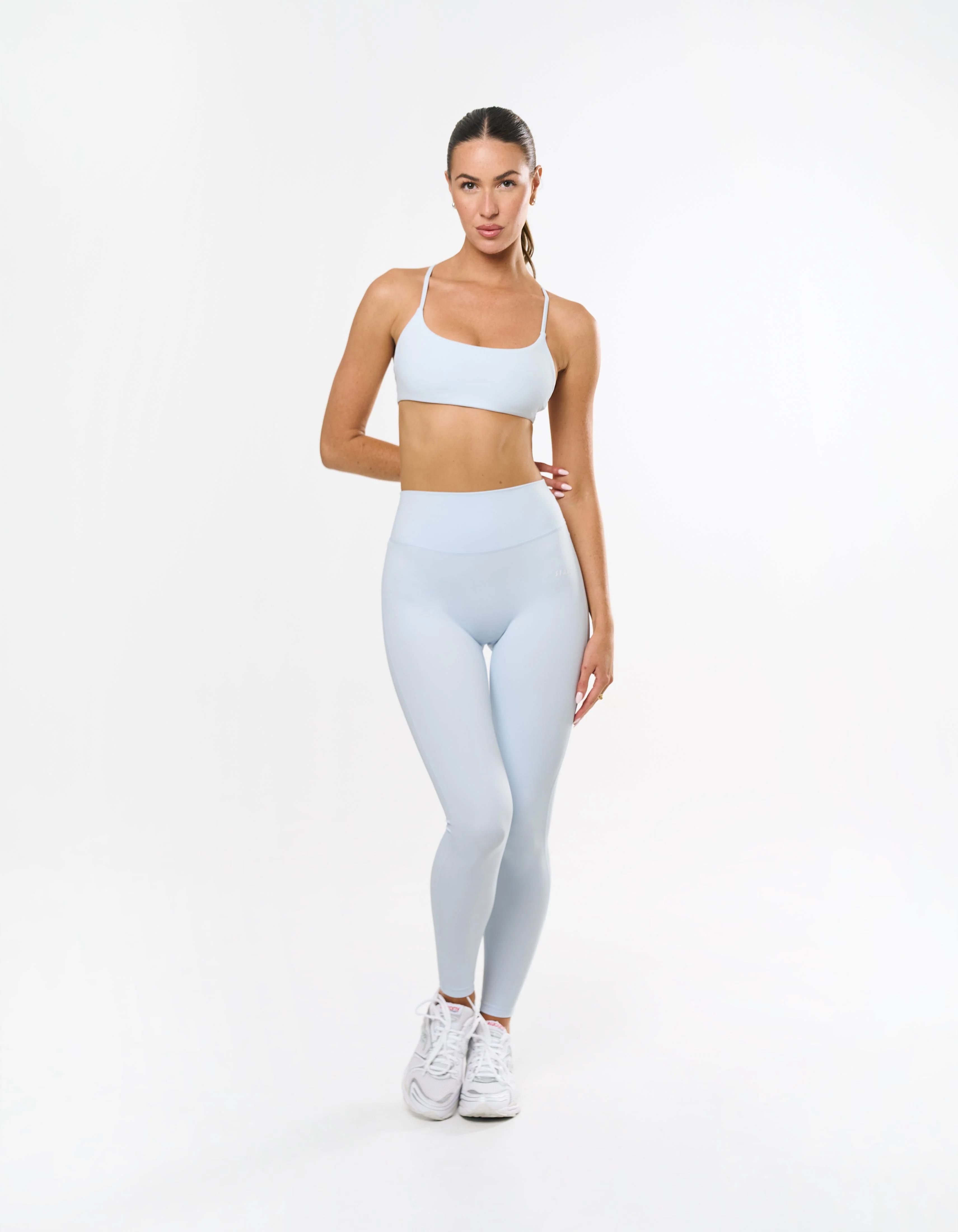 Crossback Crop Airlyte - Arctic - Image 5