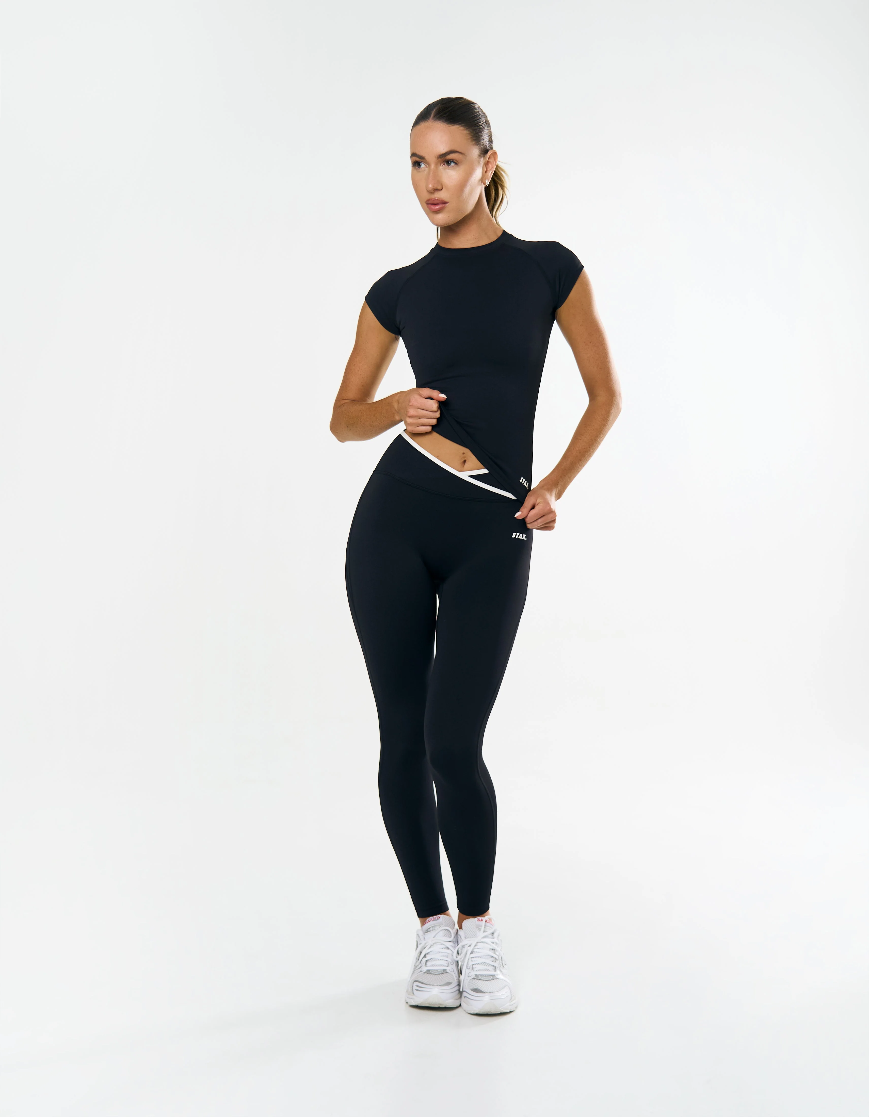 Crossover Full Length Tights Airlyte - Liquorice - Image 9