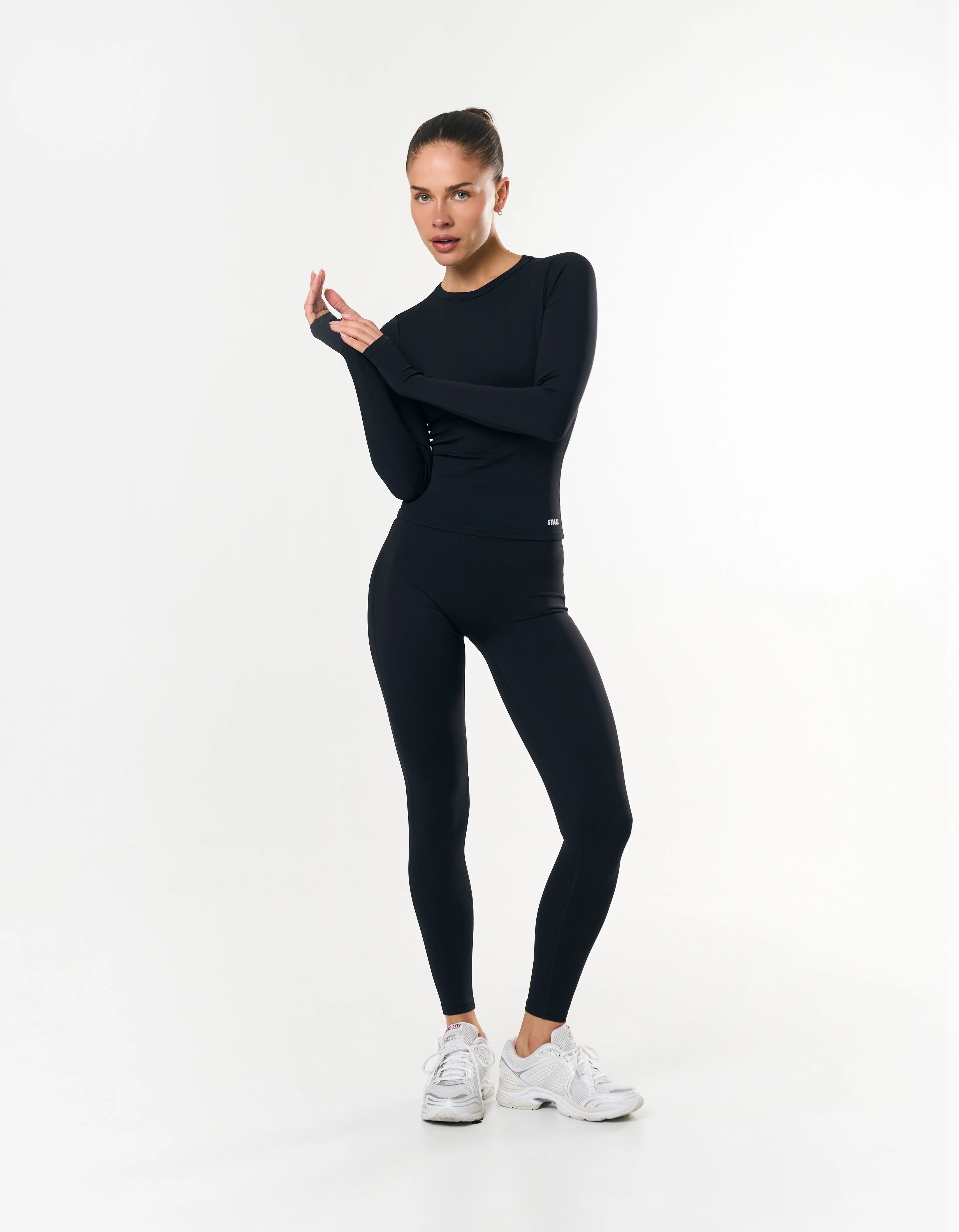 Long Sleeve Airlyte - Black - Image 4