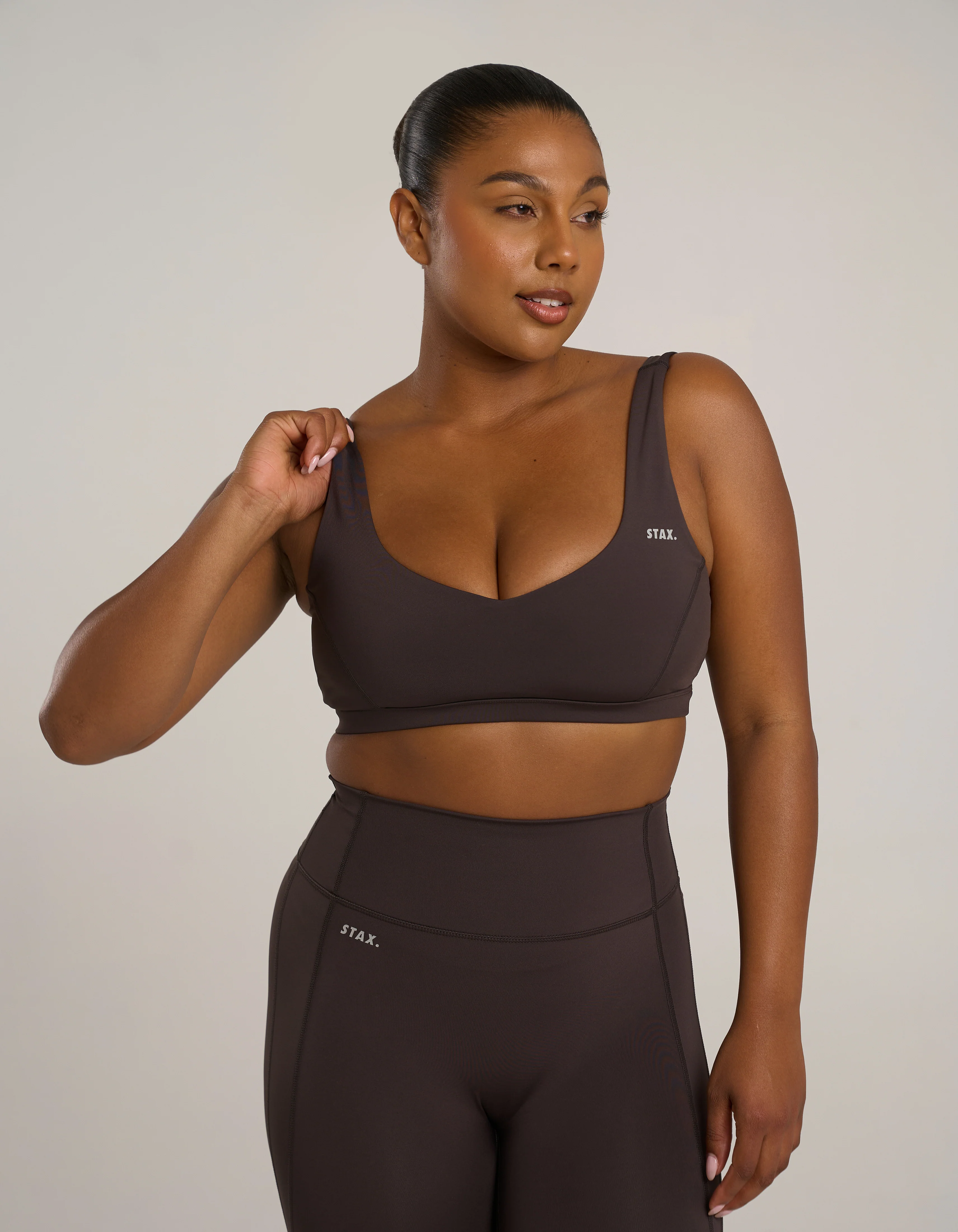 Sports Crop Astryx - Truffle - Image 3