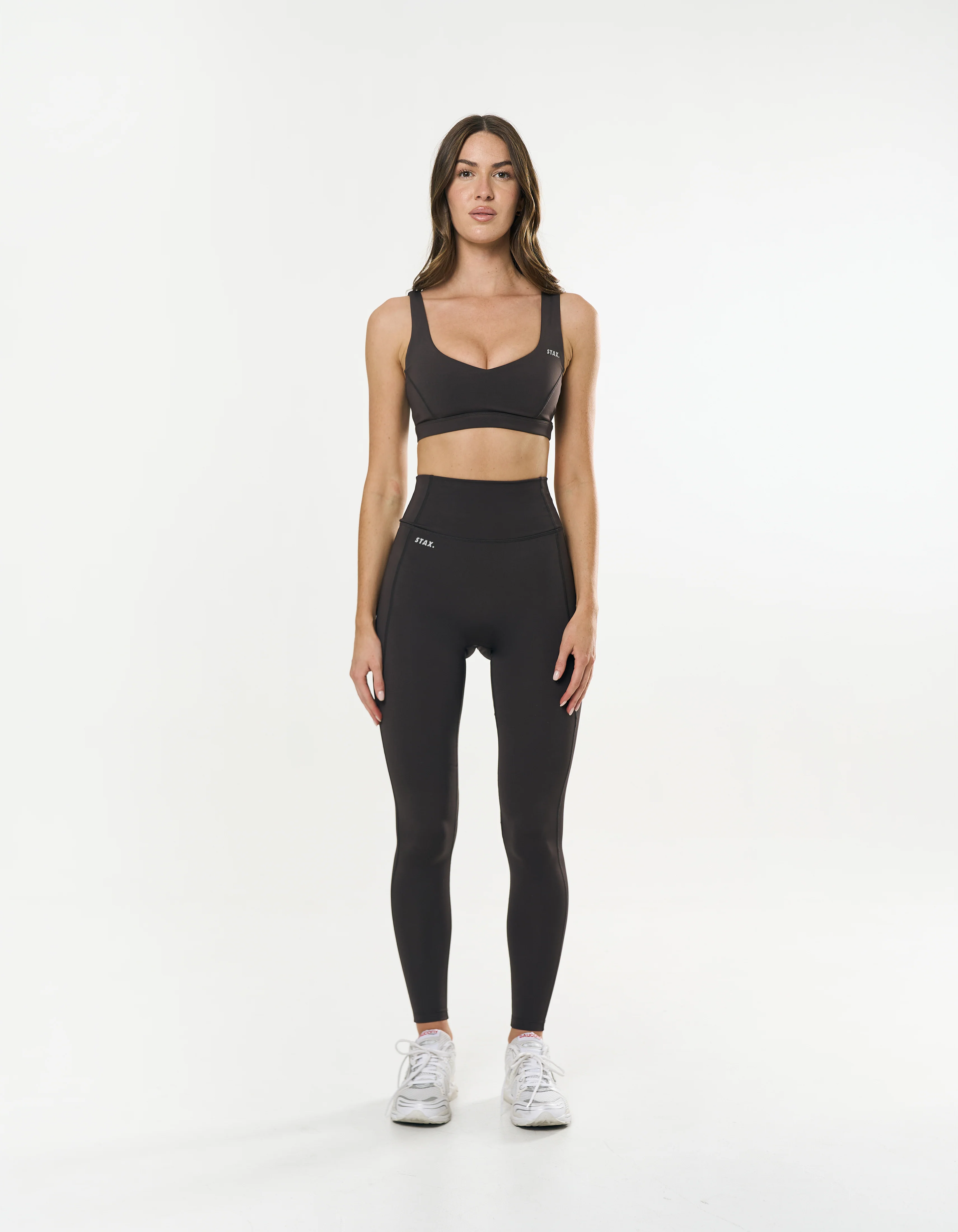 Sports Crop Astryx - Truffle - Image 5