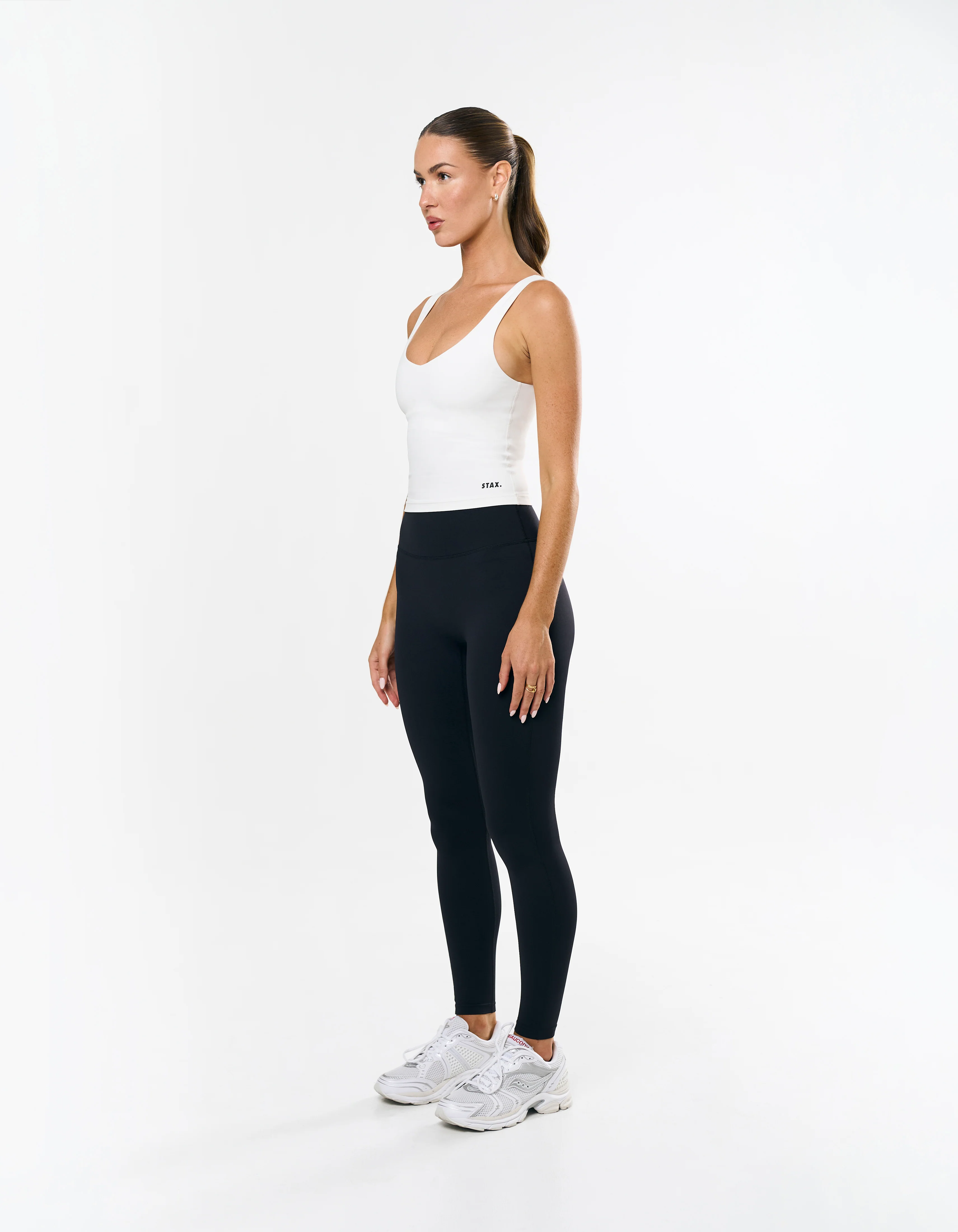 V Front Tank Airlyte - White - Image 3